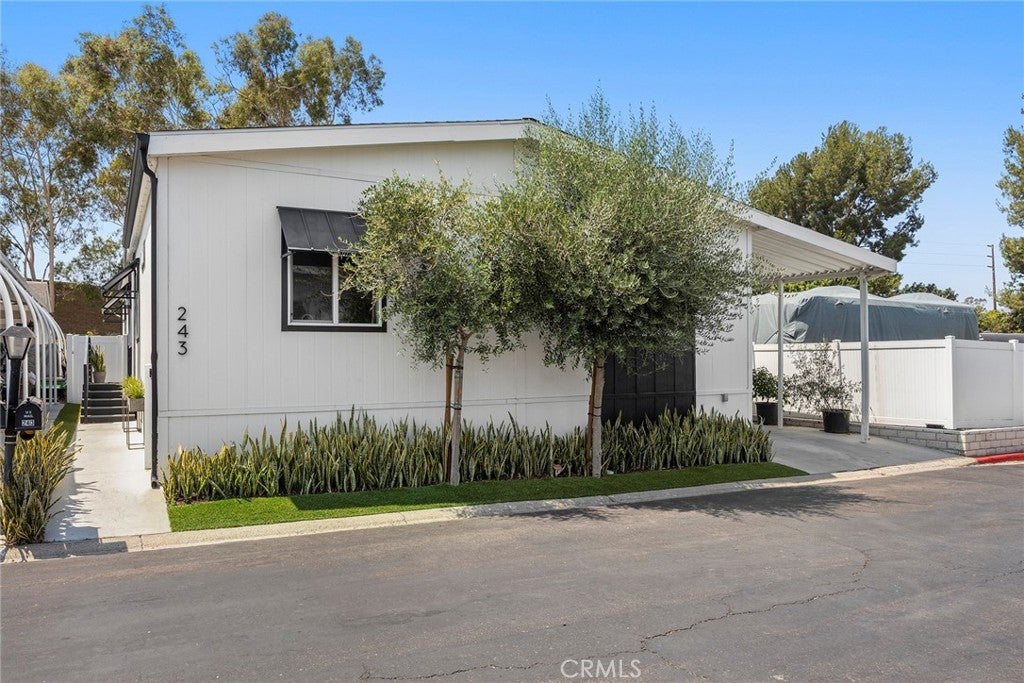 Photo of Listing #PW25183166