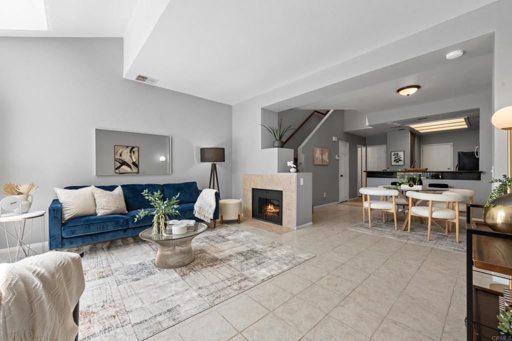 Photo of Listing #PTP2506185