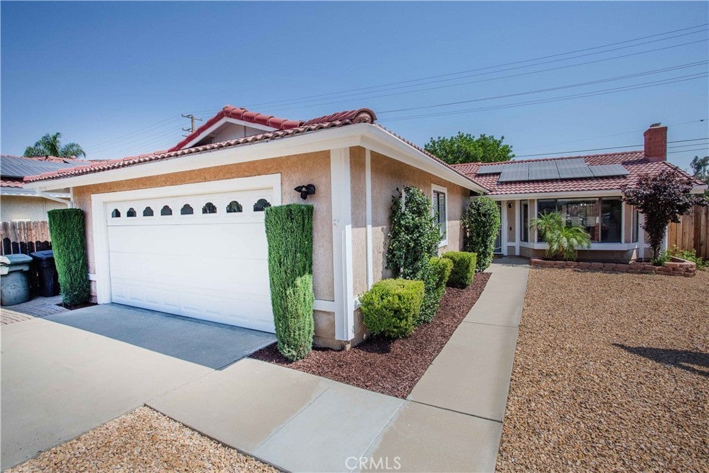 Photo of Listing #PW25183337