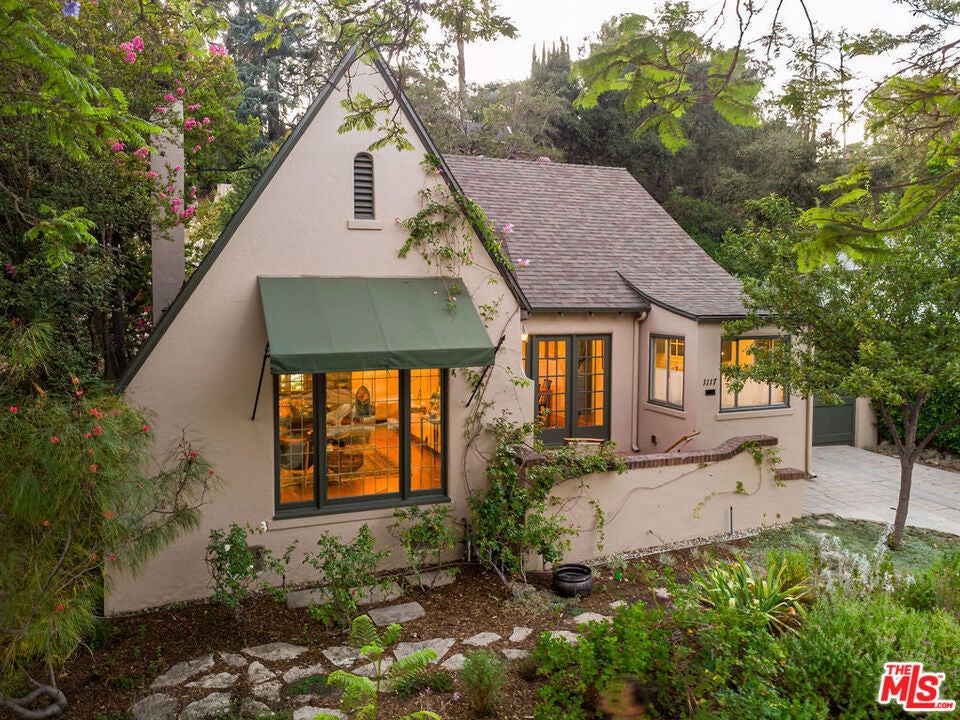 Photo of Listing #25577473