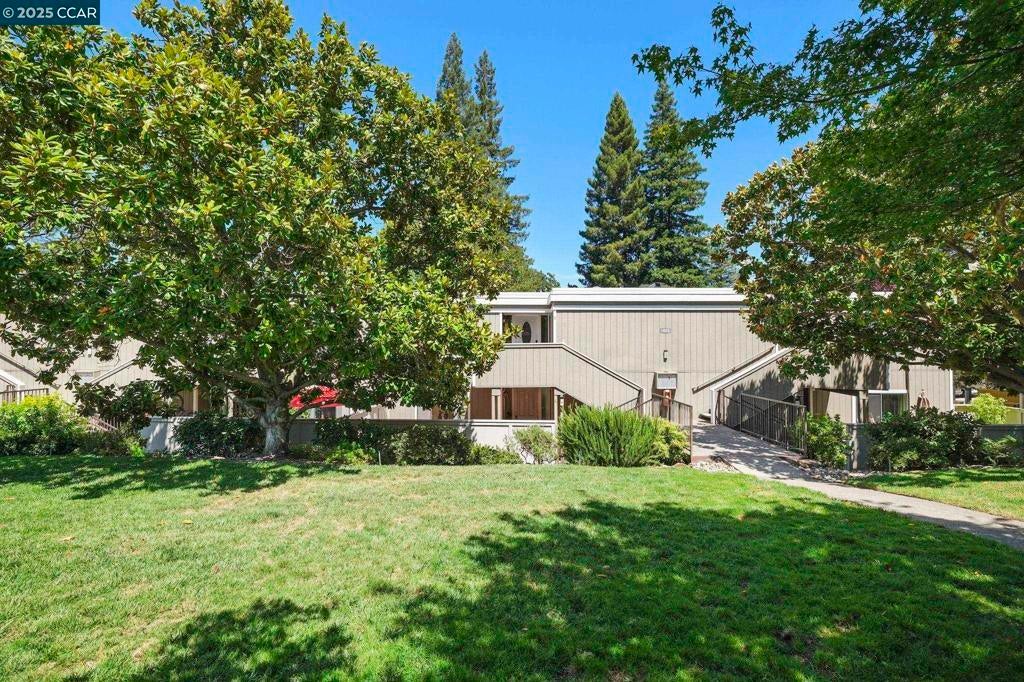 Photo of Listing #41108120