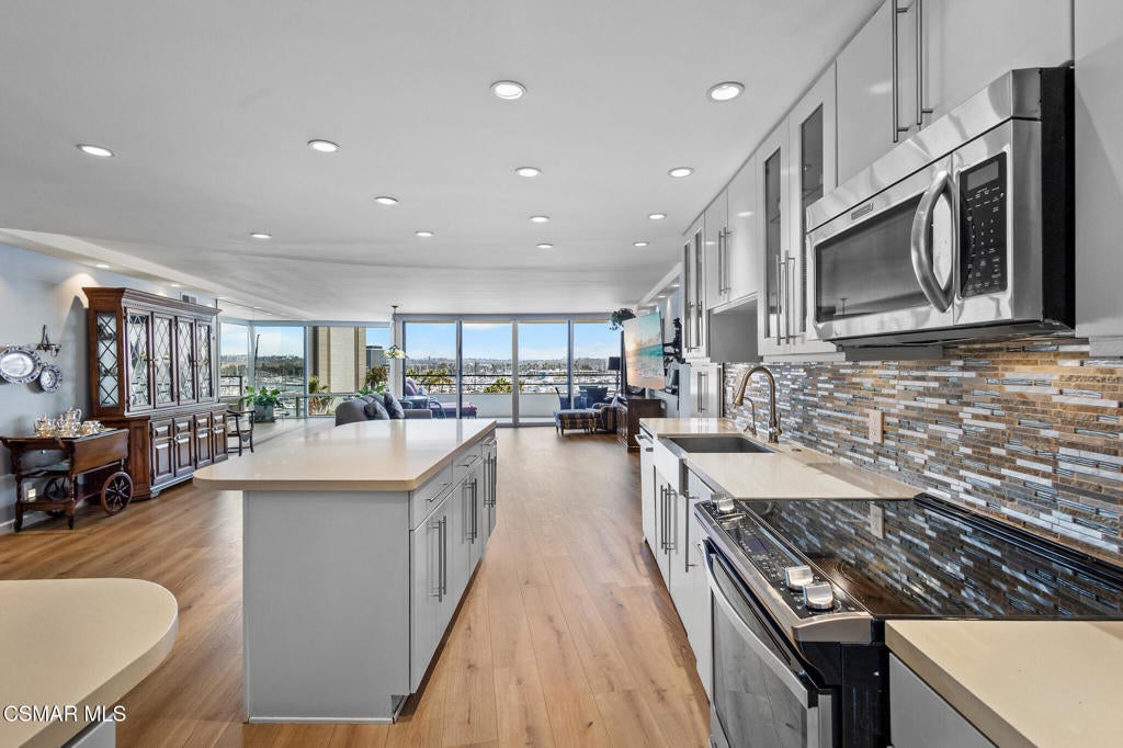 Photo of Listing #225004156