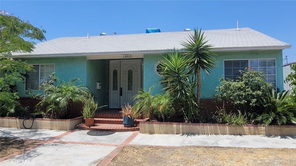 Photo of Listing #SR25179174