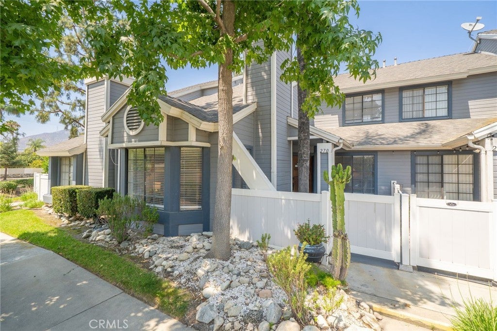 Photo of Listing #CV25182632