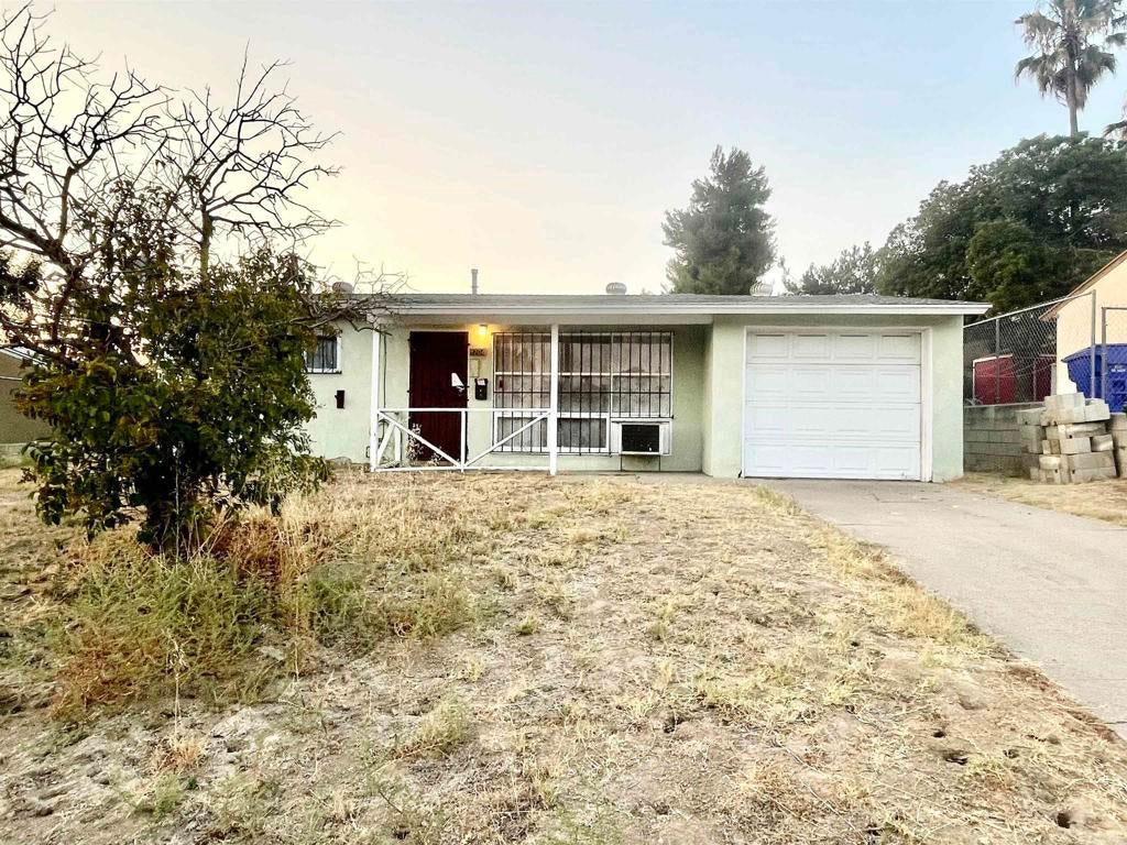 Photo of Listing #PTP2506203