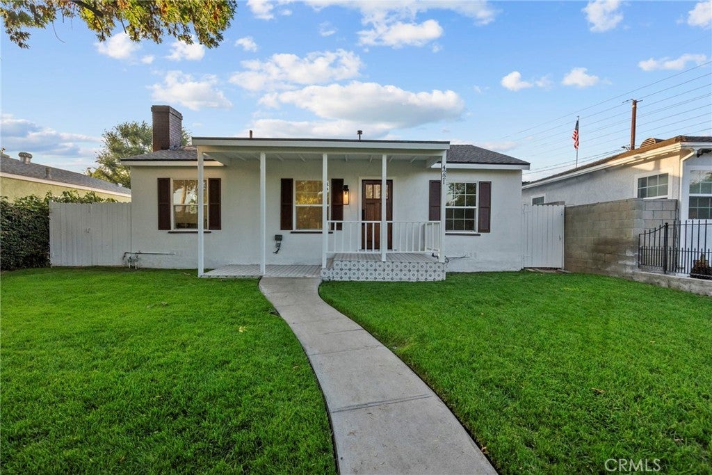 Photo of Listing #SR25183806