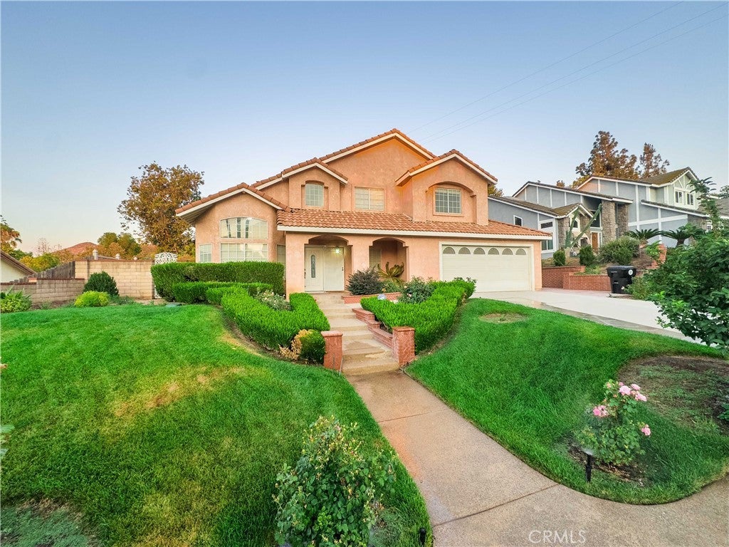 Photo of Listing #IV25183835