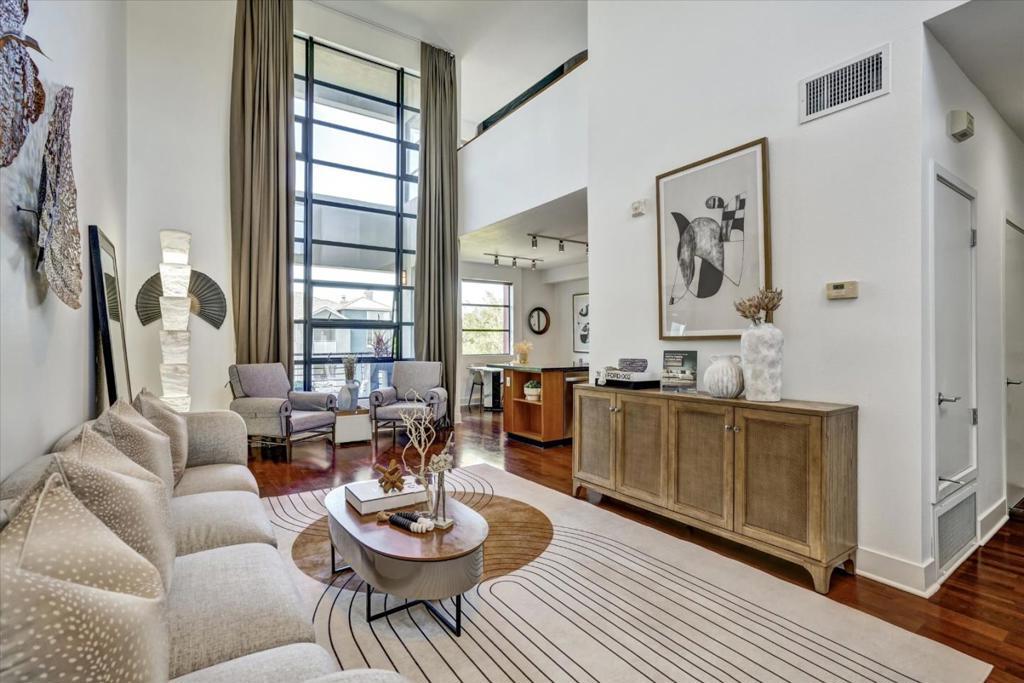 Photo of Listing #ML82018203