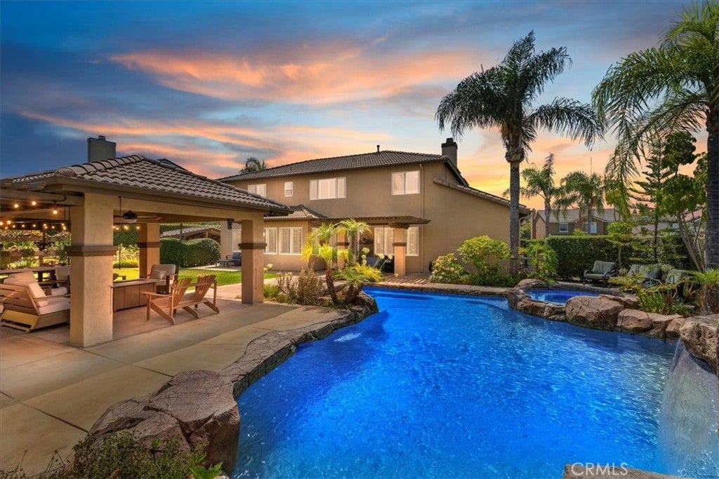 Photo of Listing #IV25184123