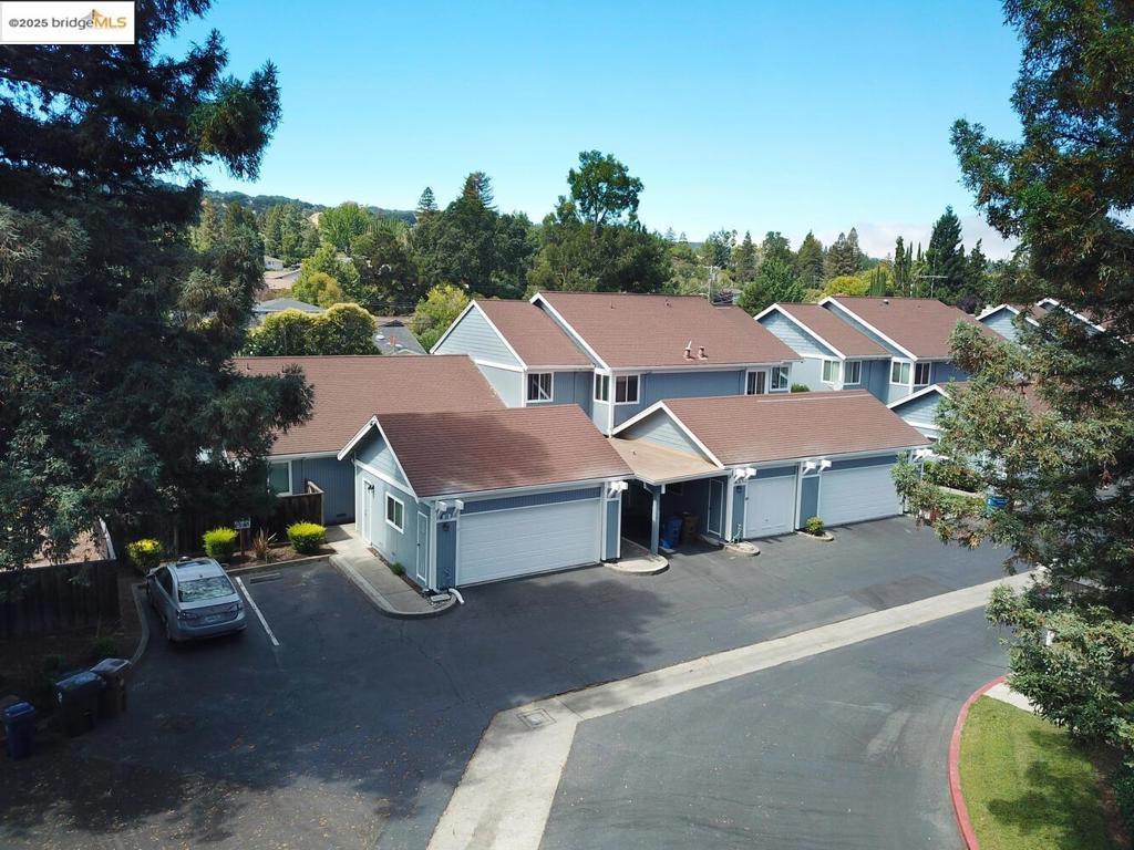 Photo of Listing #41108285