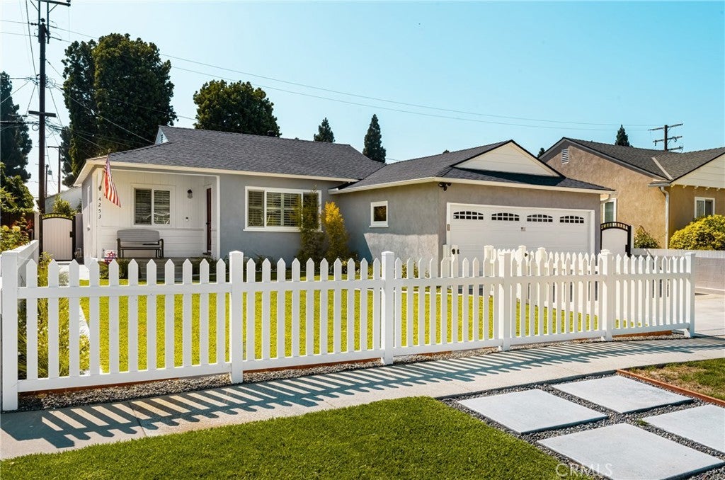 Photo of Listing #PW25184496