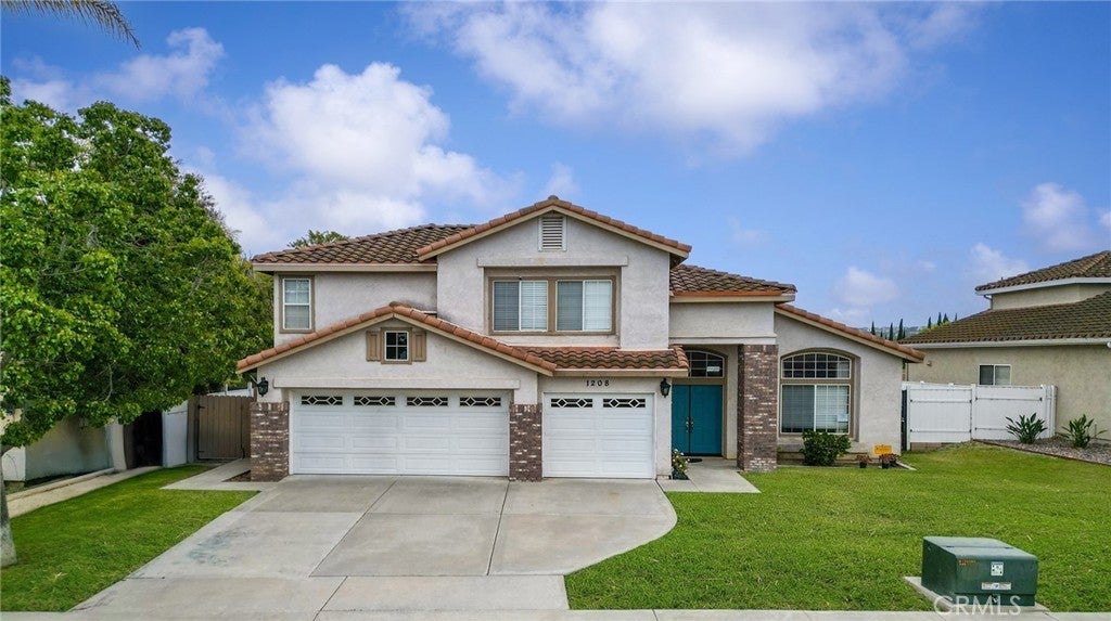 Photo of Listing #RS25184398