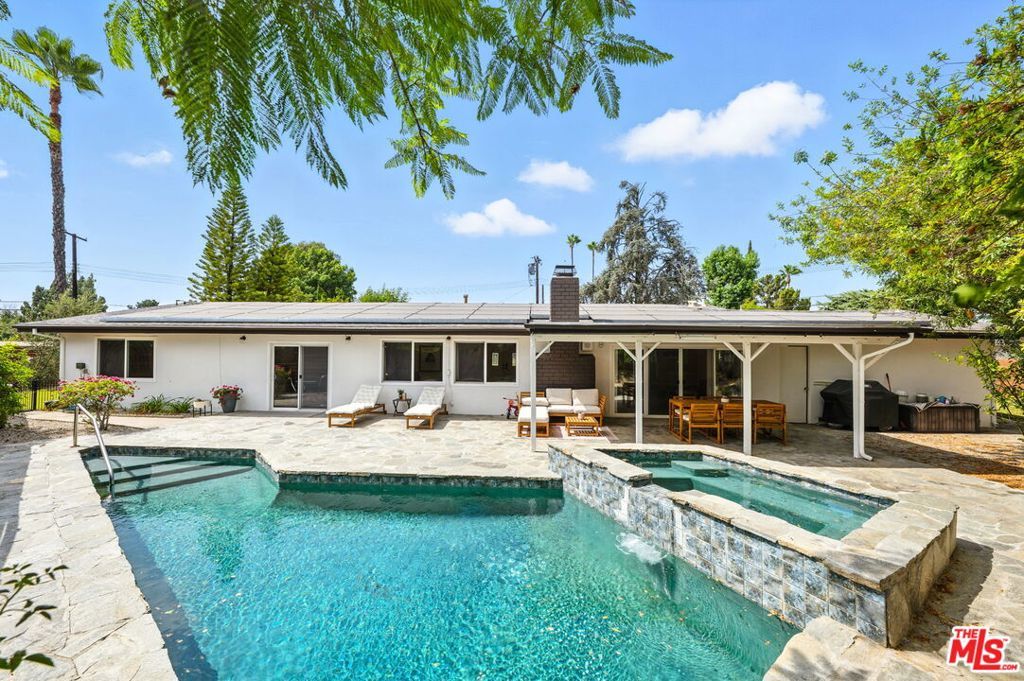 Photo of Listing #25578167