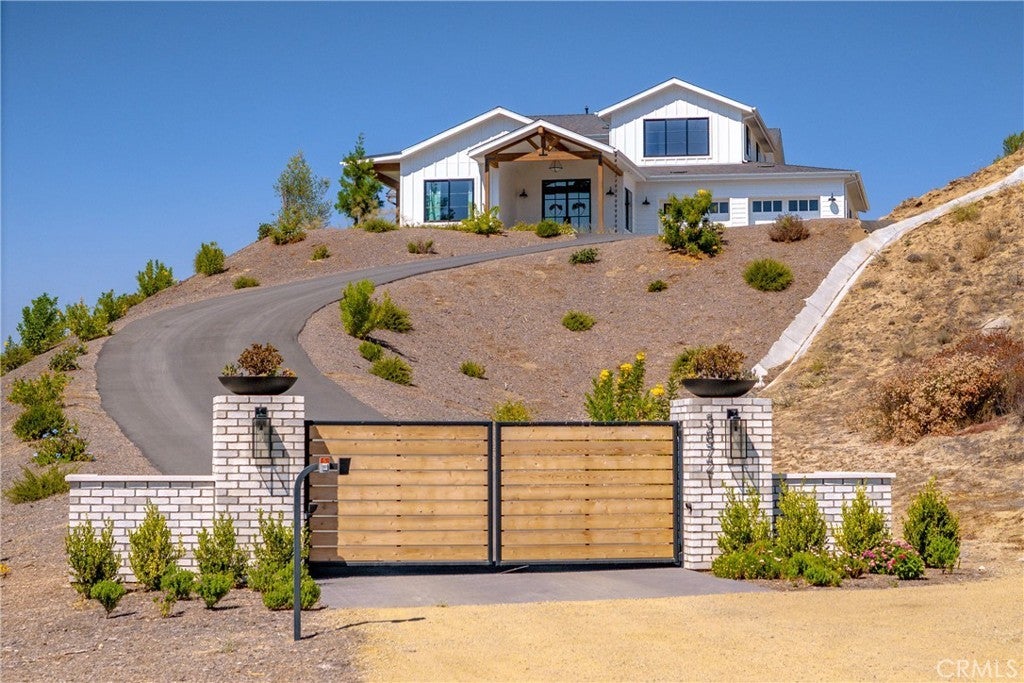 Photo of Listing #SW25184437