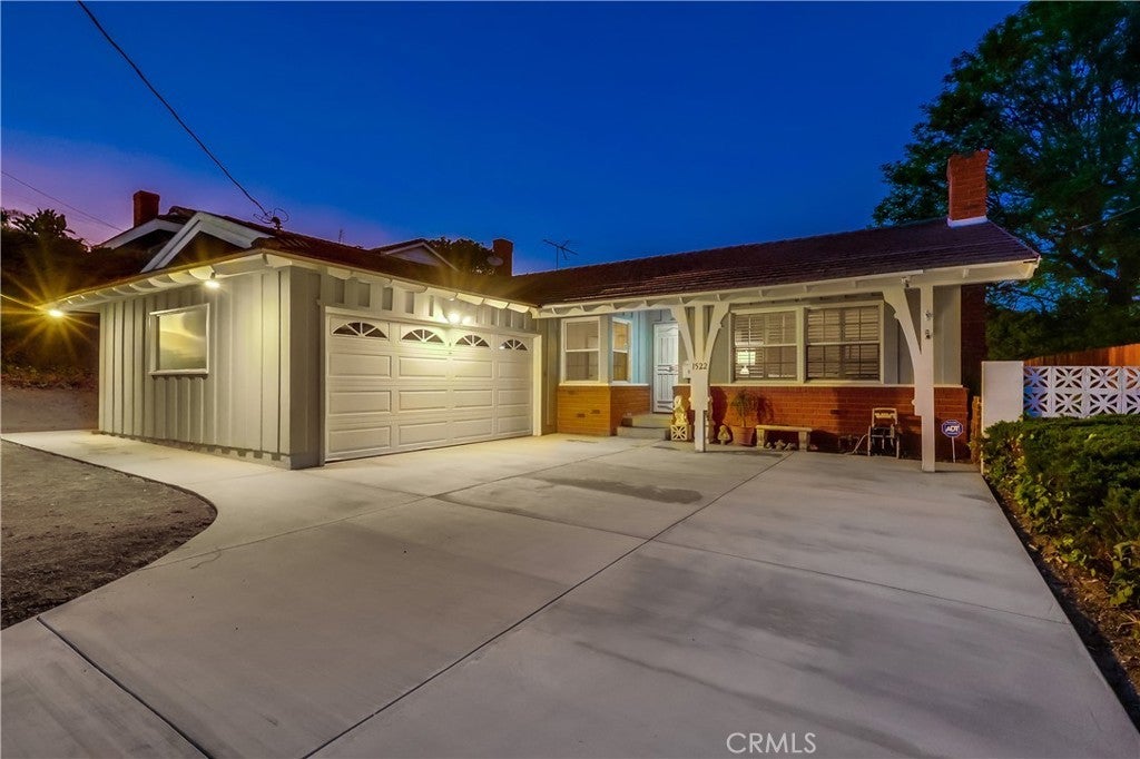 Photo of Listing #SB25173613