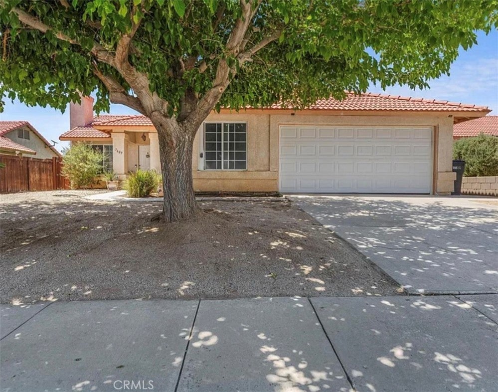 Photo of Listing #SR25184994