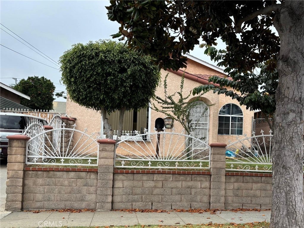 Photo of Listing #SB25181529