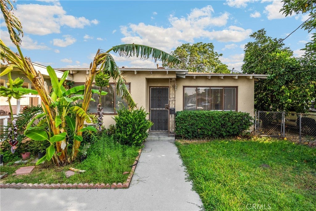 Photo of Listing #IV25181033