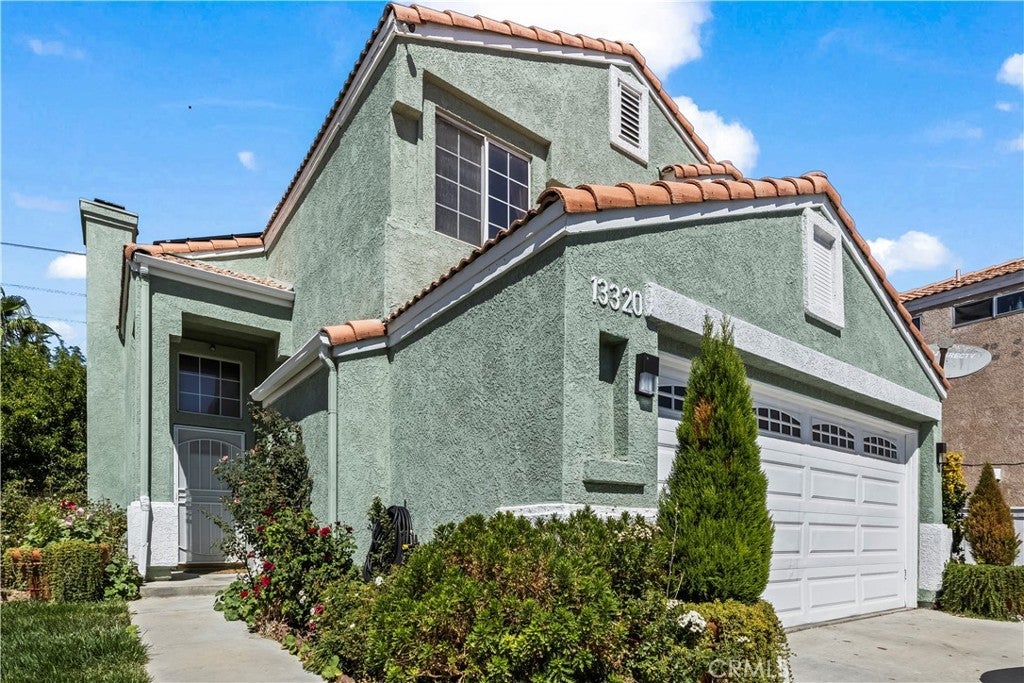 Photo of Listing #CV25183637