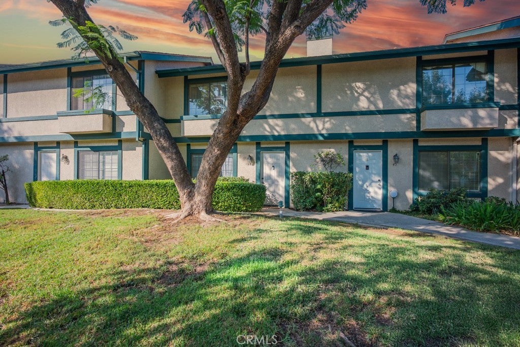 Photo of Listing #SR25181797