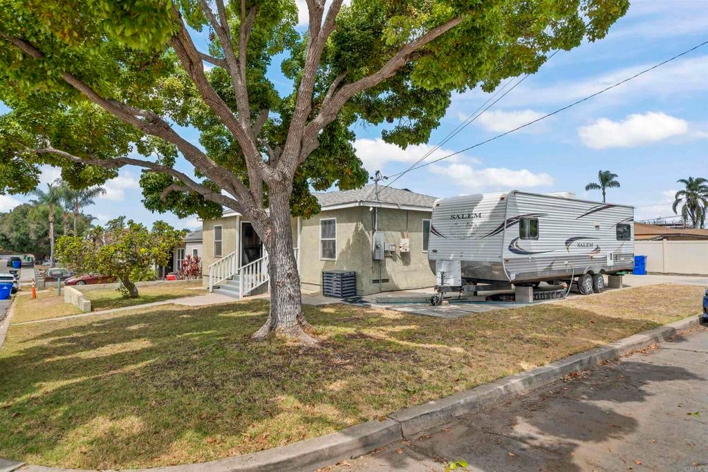 Photo of Listing #PTP2506266