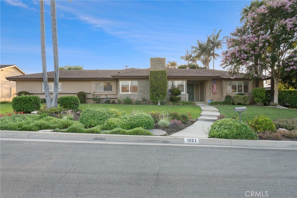 Photo of Listing #CV25185033