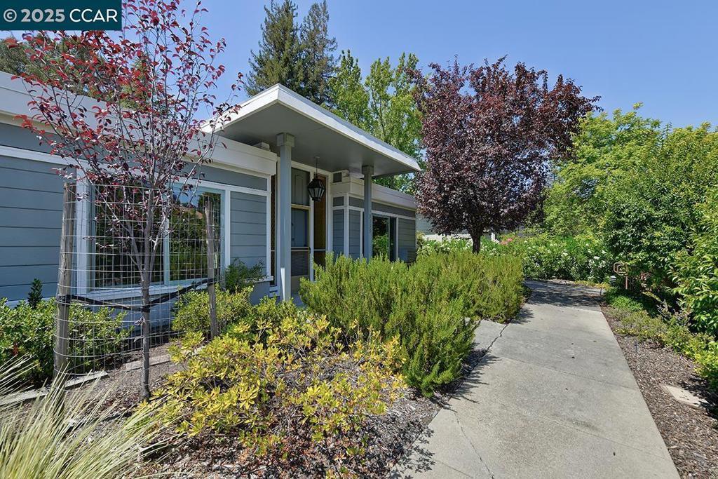 Photo of Listing #41108478