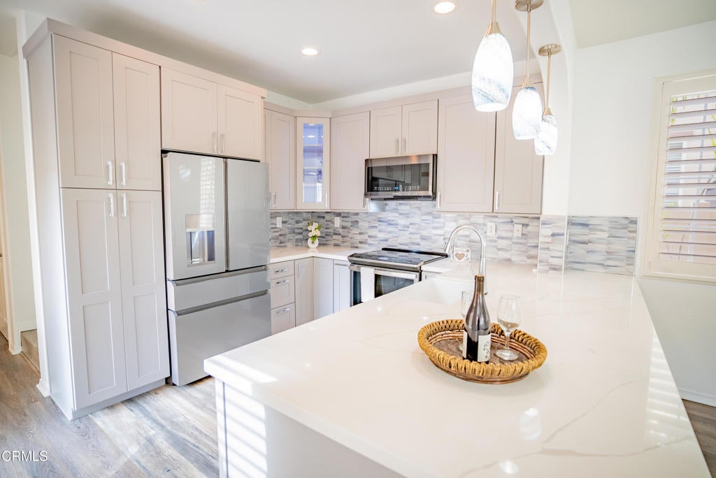 Photo of Listing #V1-31804