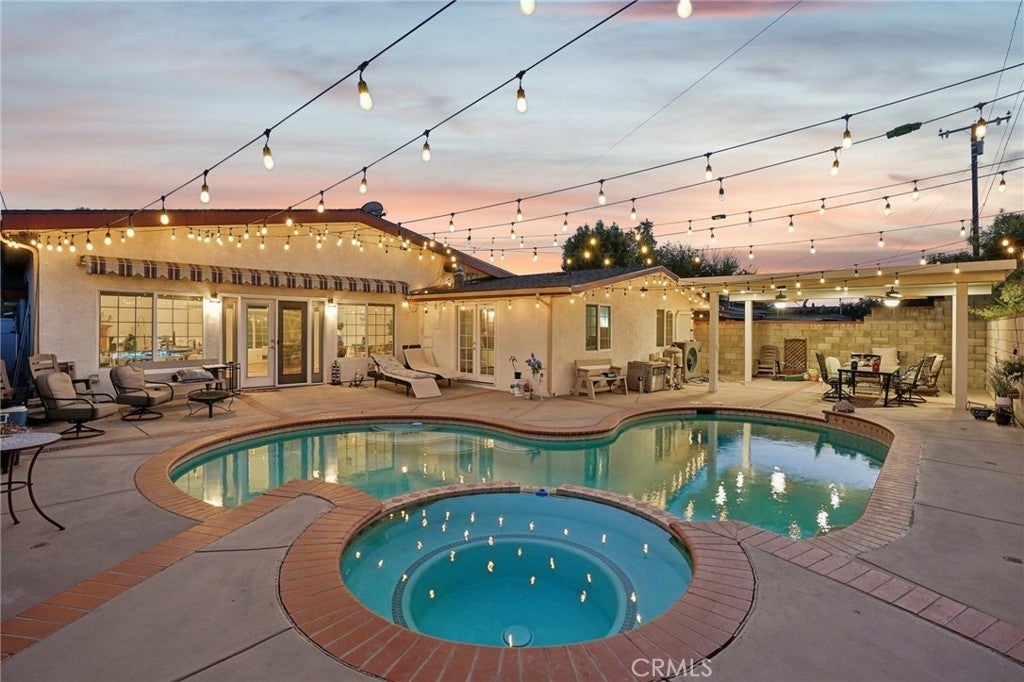 Photo of Listing #CV25185368