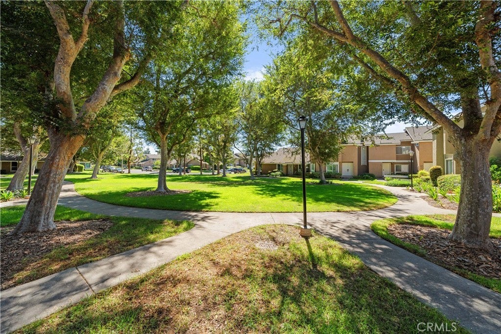 Photo of Listing #OC25185482