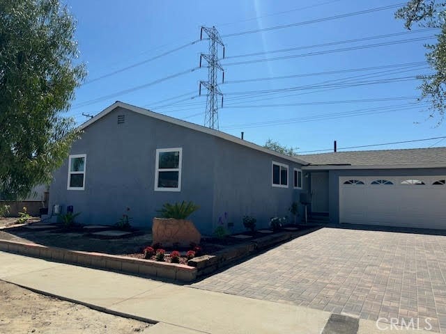 Photo of Listing #SB25185540