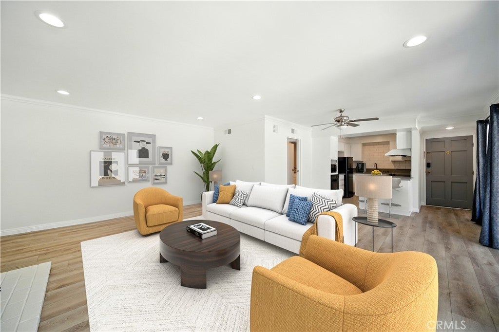 Photo of Listing #TR25184296