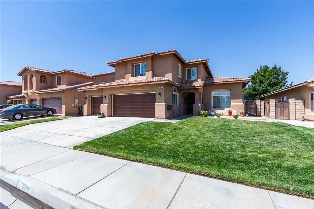 Photo of Listing #PW25182903