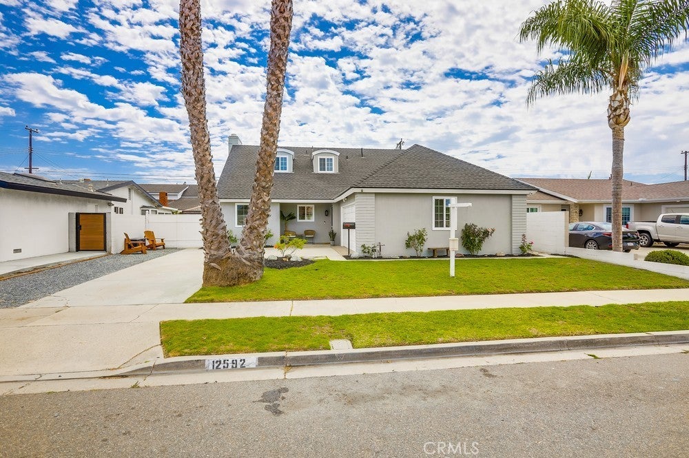 Photo of Listing #PW25185721