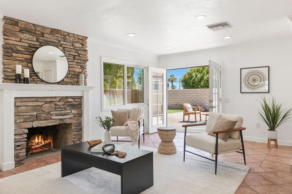 43140 Texas Avenue, Palm Desert