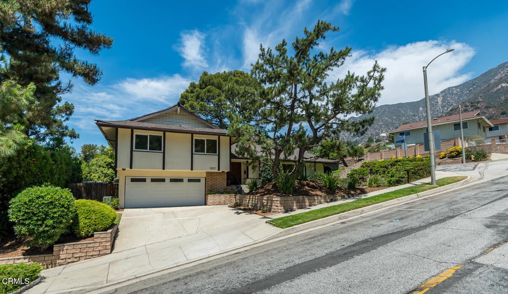 Photo of Listing #P1-23738