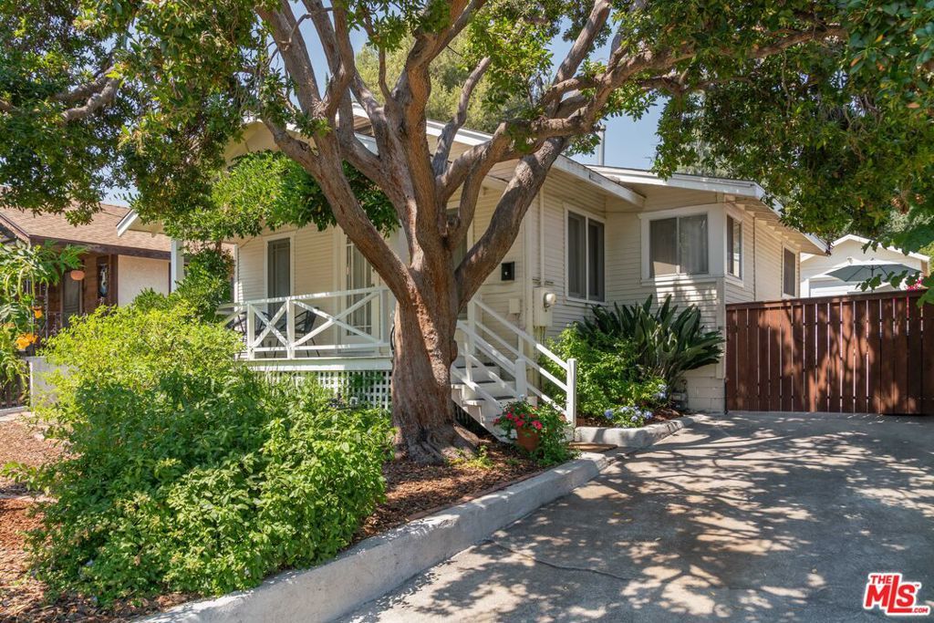 Photo of Listing #25579409