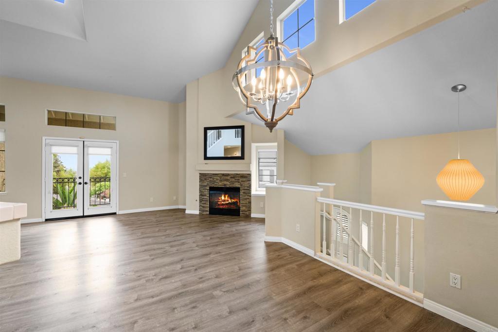 Photo of Listing #PTP2506283