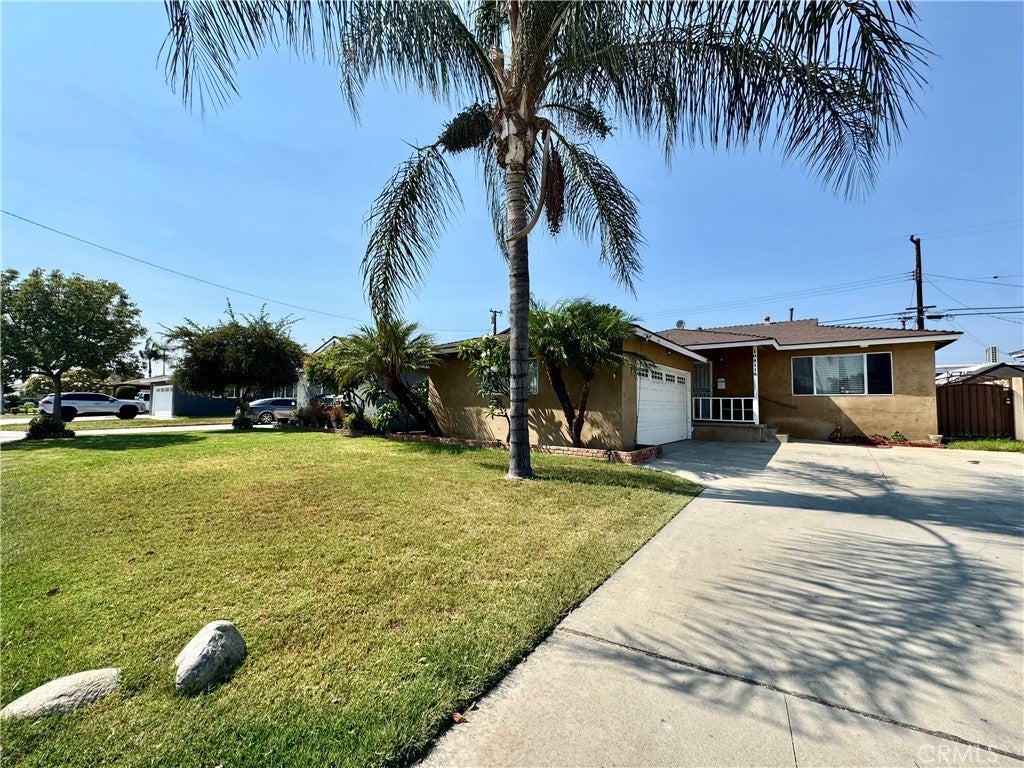 Photo of Listing #PW25186357