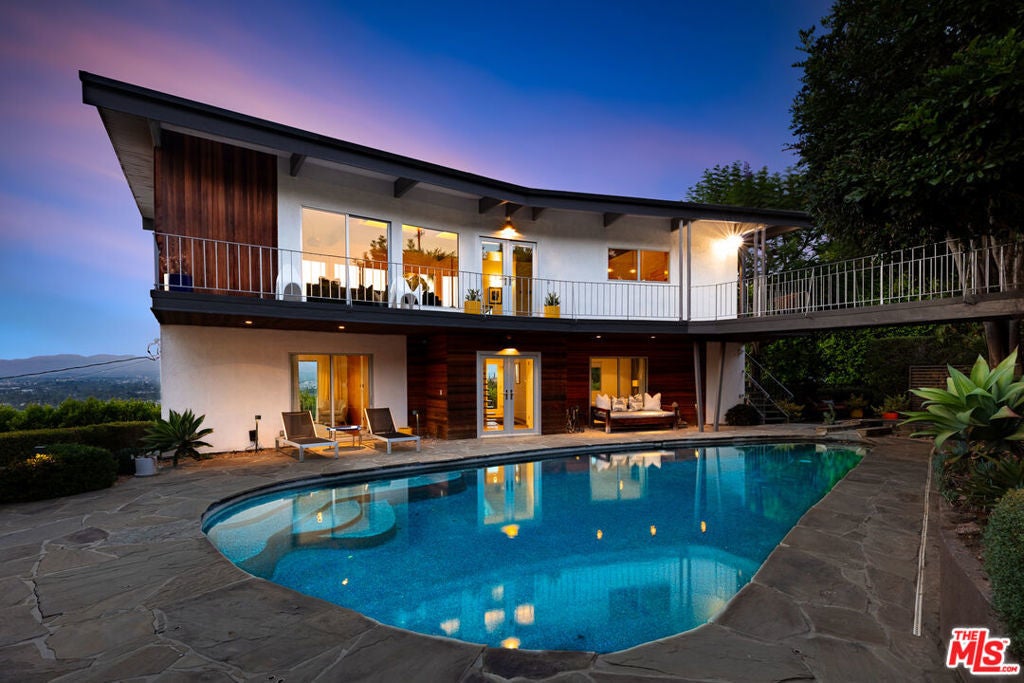 Photo of Listing #25579901