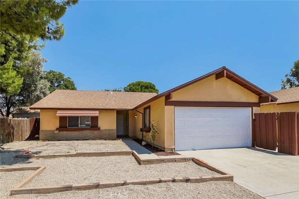 Photo of Listing #SR25186444