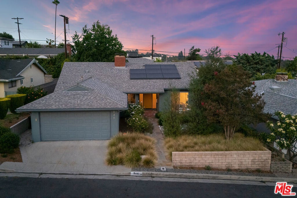 Photo of Listing #25580195