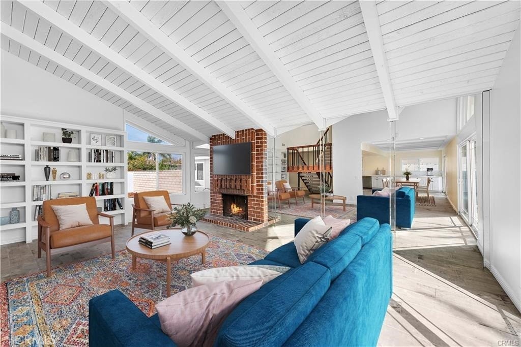 Photo of Listing #OC25186086