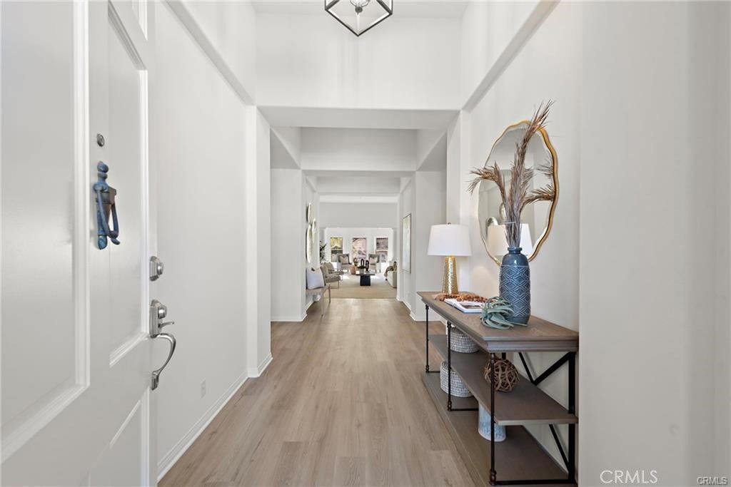 Photo of Listing #OC25185867