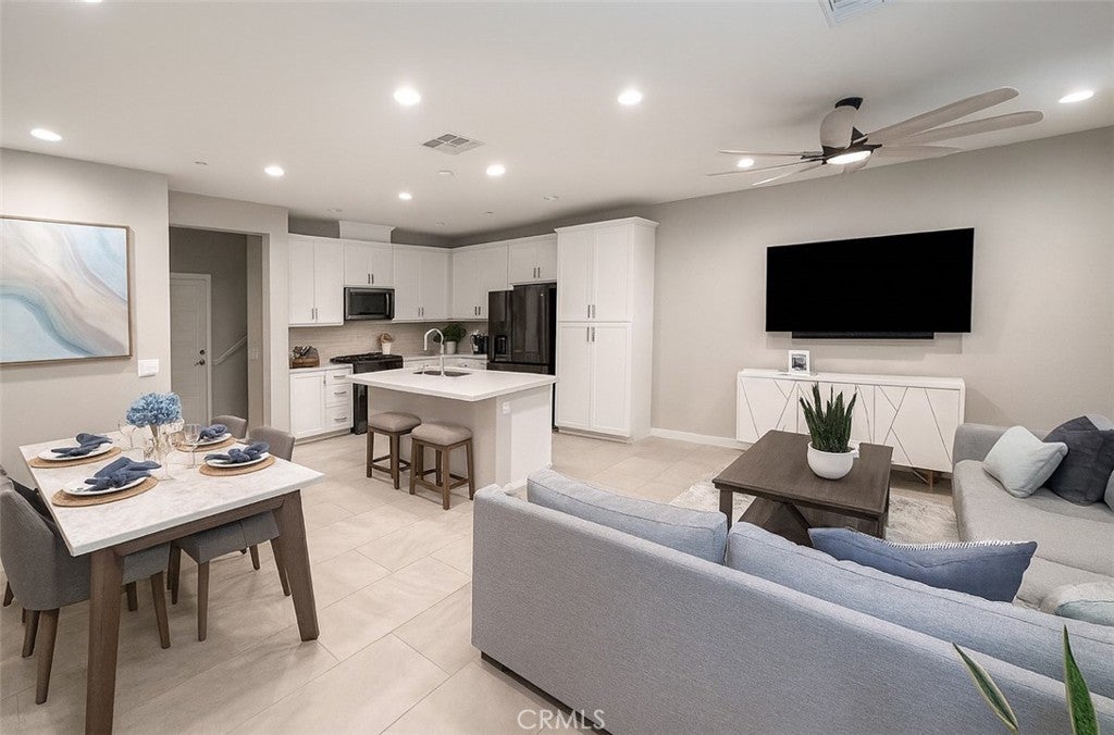 Photo of Listing #CV25184180