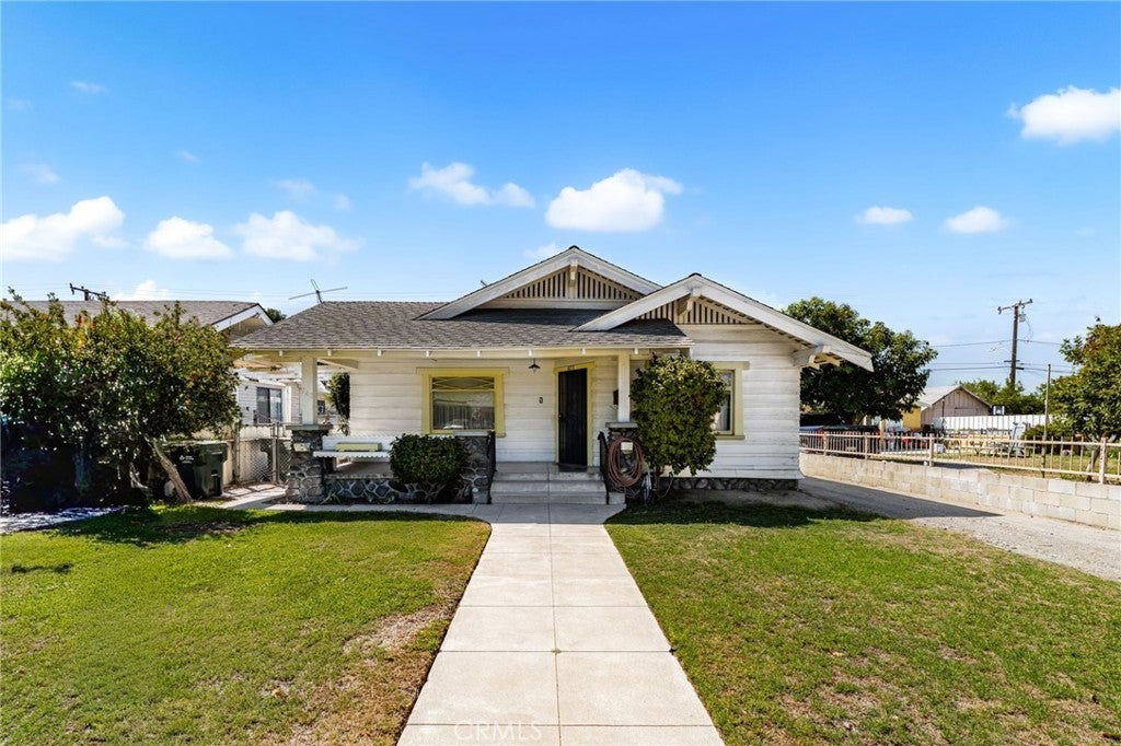 Photo of Listing #CV25187210