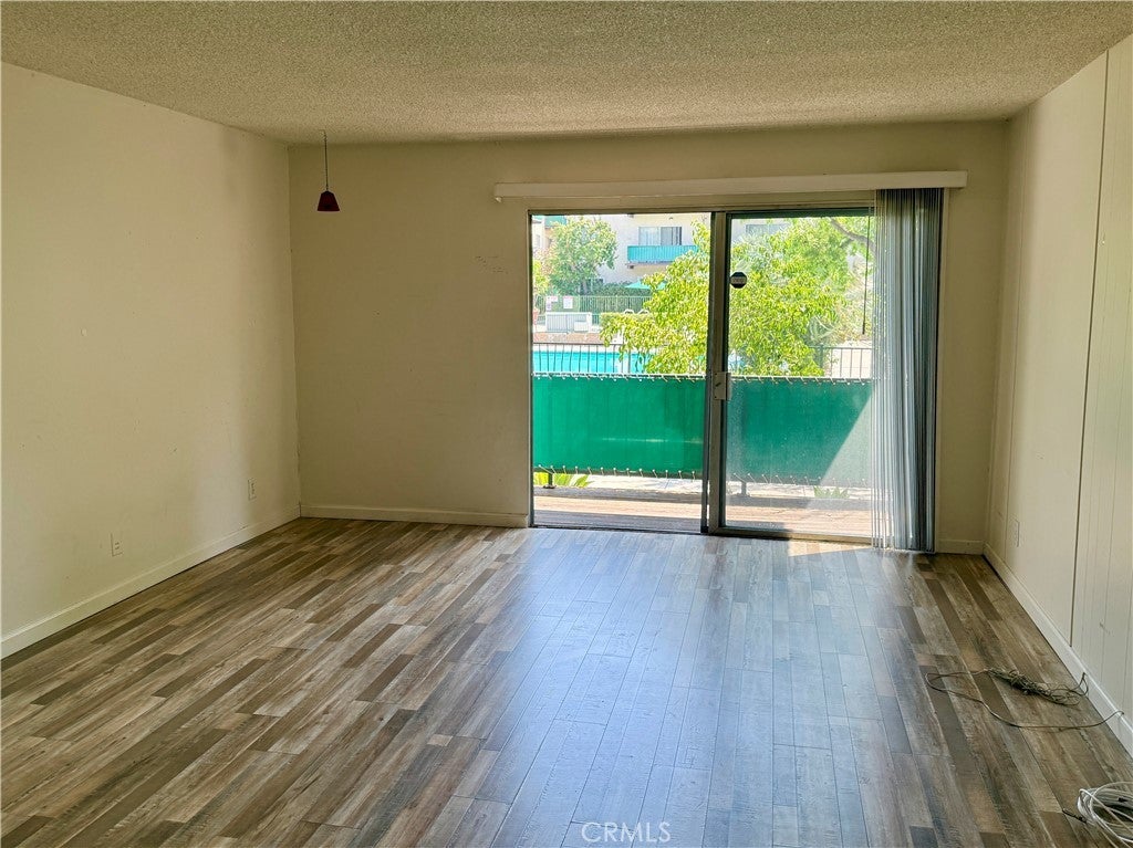 Photo of Listing #SR25183467