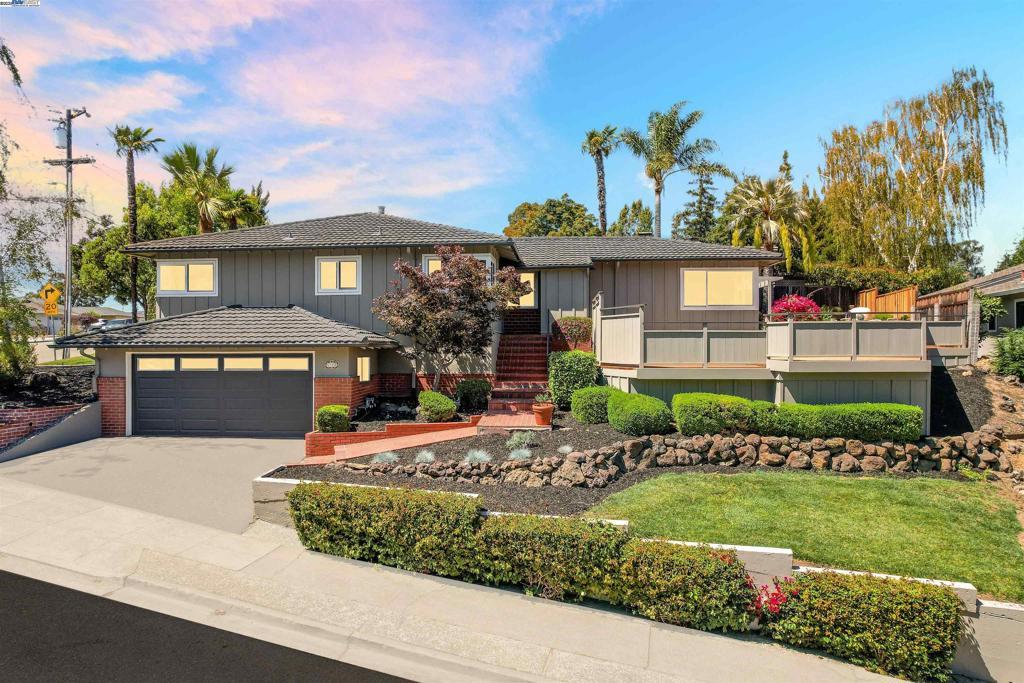 Photo of Listing #41108673