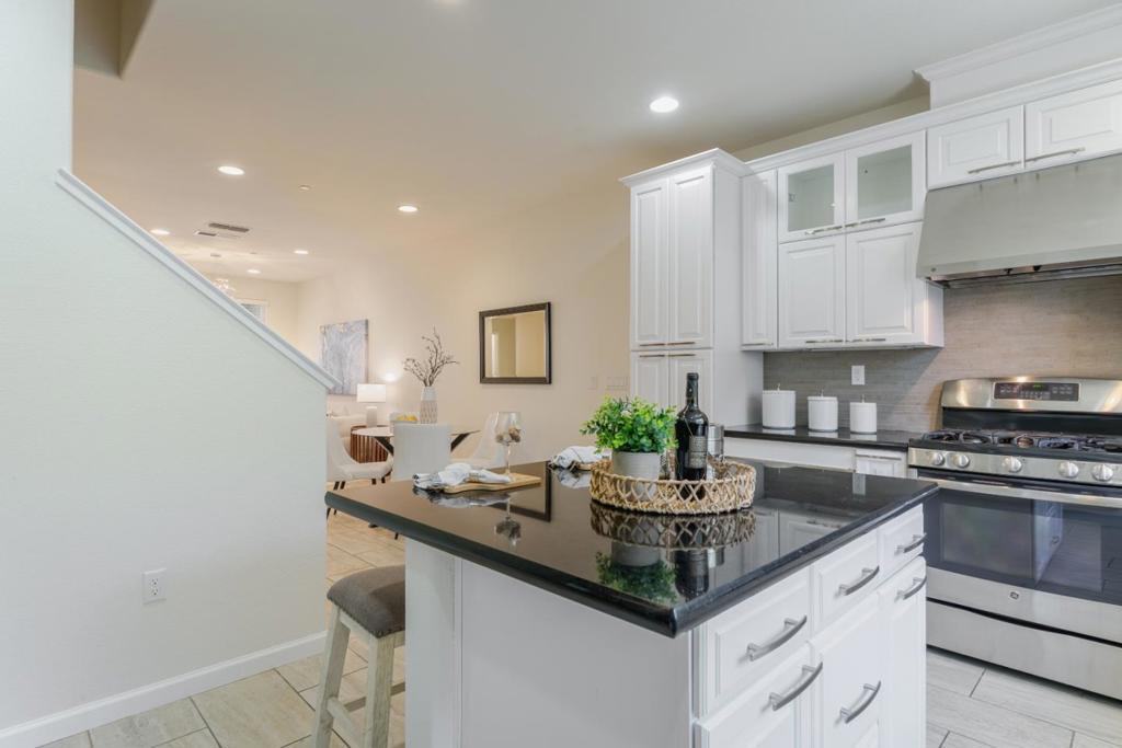 Photo of Listing #ML82018566