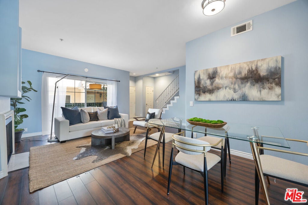 Photo of Listing #25580731